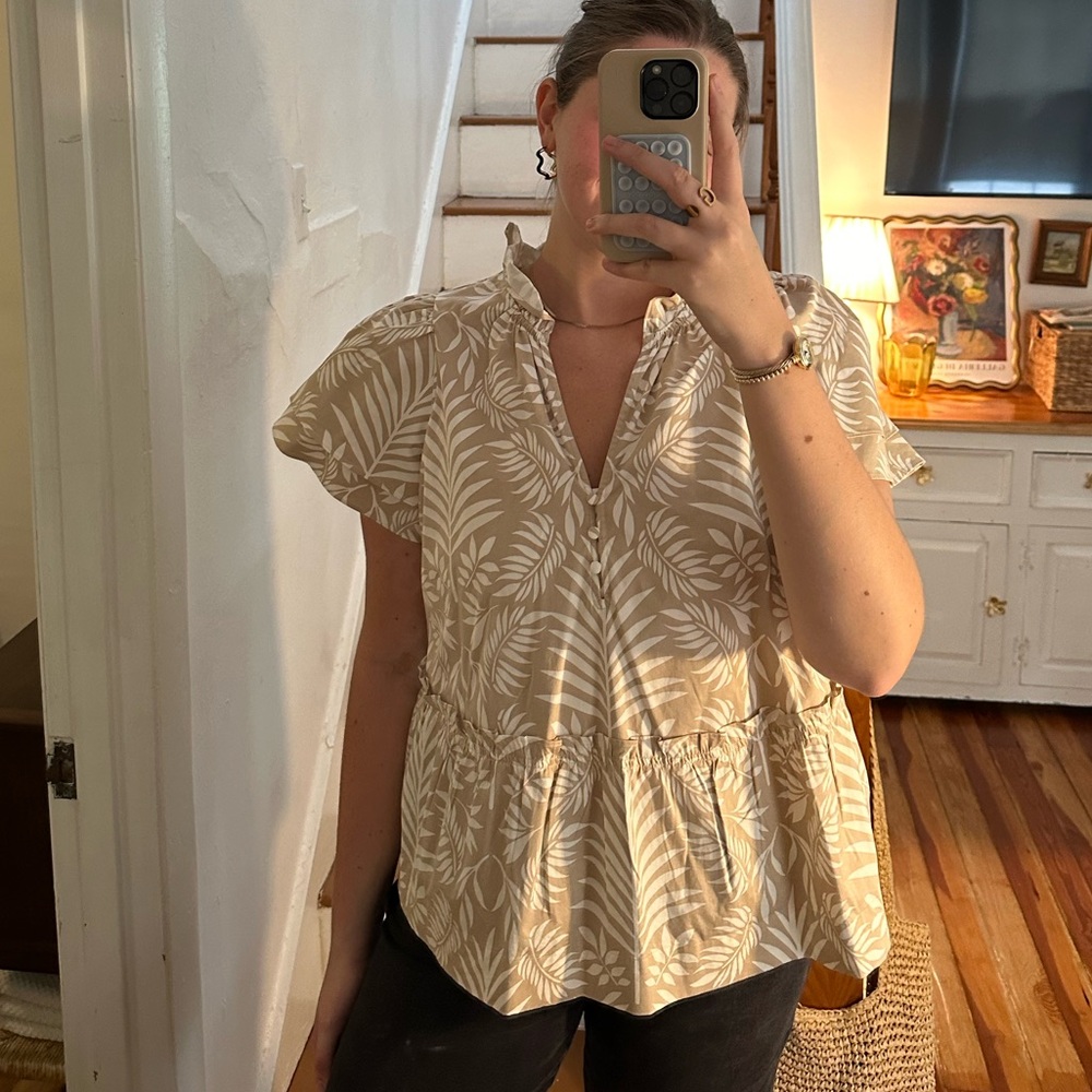 Crown & Ivy Beige Leaf Print Blouse